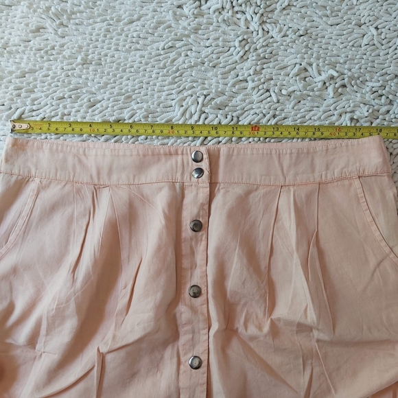 Vero Moda Jeans peach mini skirt- size 42 - Picture 5 of 7
